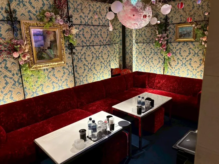ヴェニスの店内
