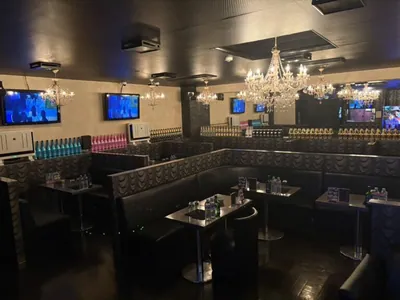 テンプテーションの店内