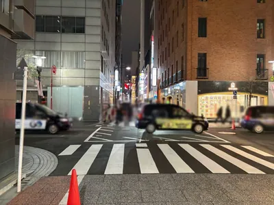 フクへの道順 9／10：二つ目の十字路も超えて直進します。