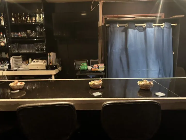 新小岩　シェリスの店内