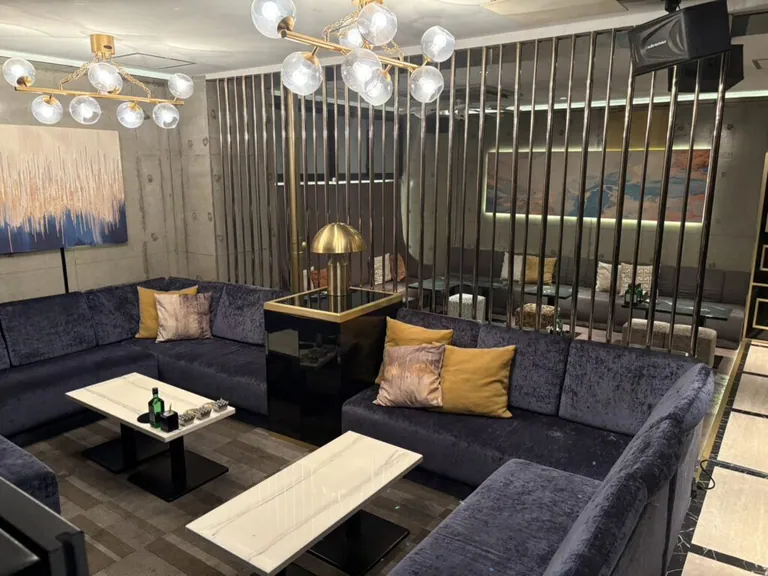 エムの店内