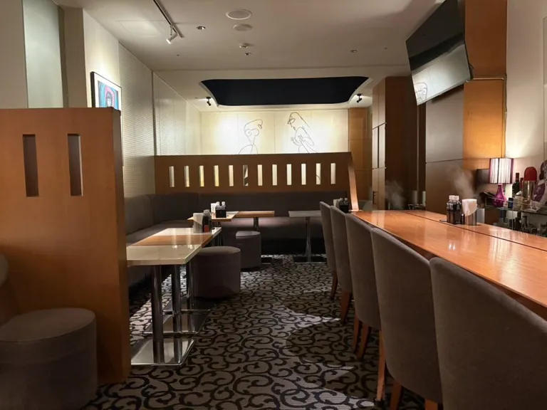 サロンの店内