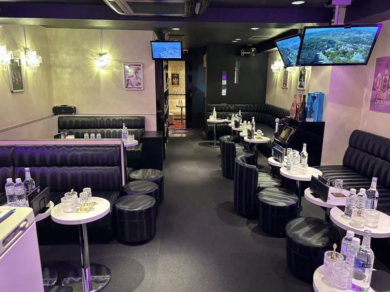 ディアブロの店内