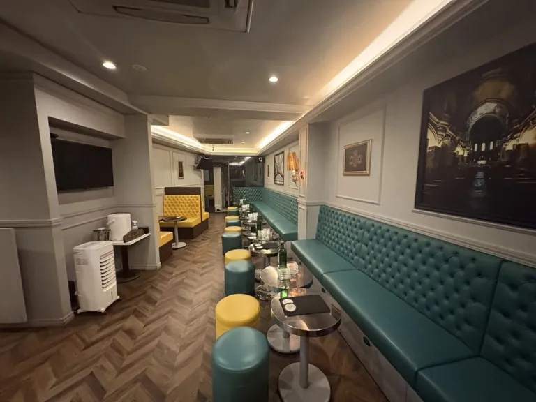 ハニービー （Honey&Be）の店内