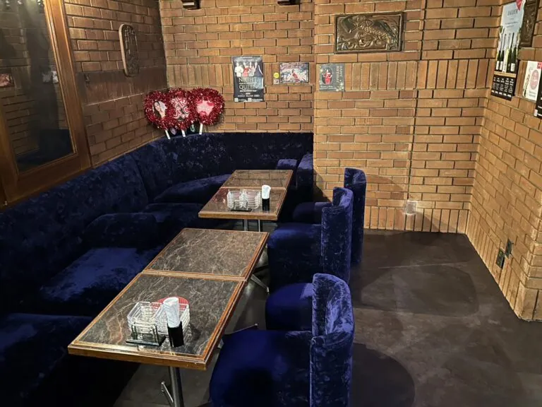 るーじゅ （ルージュ）の店内
