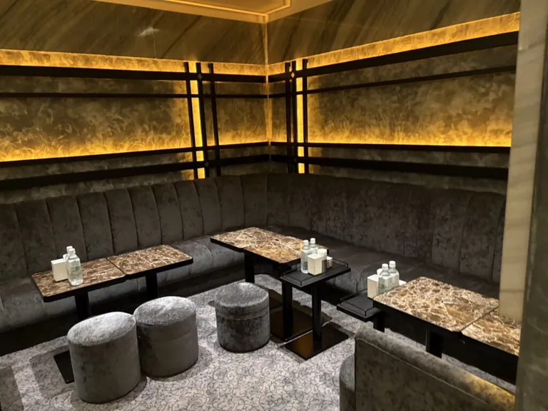 オロオロセカンド （ORO ORO Ⅱ）の店内