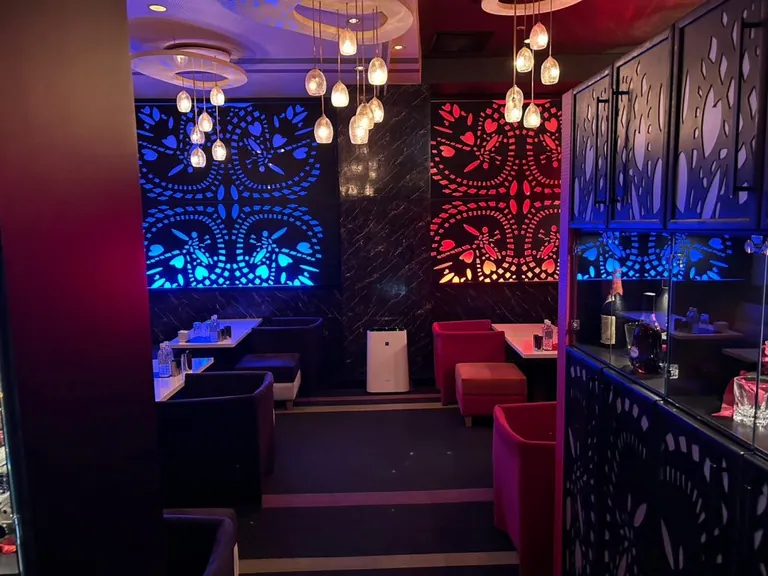ミントの店内
