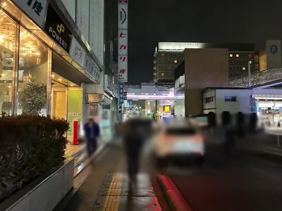 モンサンミッシェルへの道順 4／13：直進します。