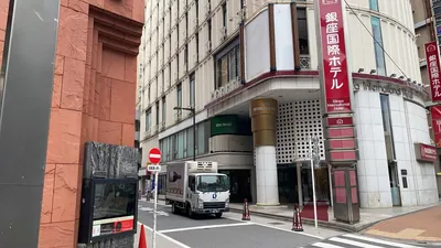 游水 （ゆうすい）への道順 8／11：「難波橋」の交差点から一つ目の路地を左折します。