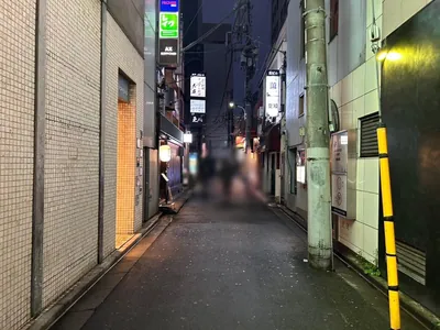 ルナノックスへの道順 6／7：直進します。