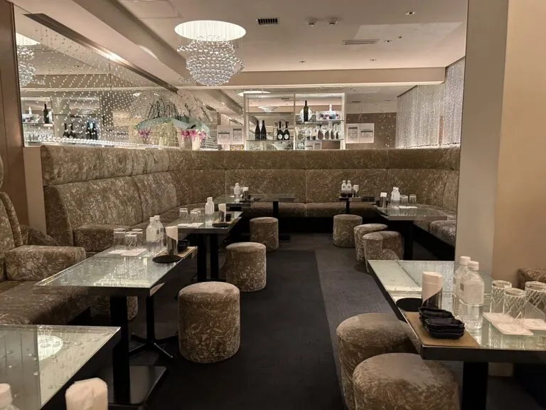 セレブの店内