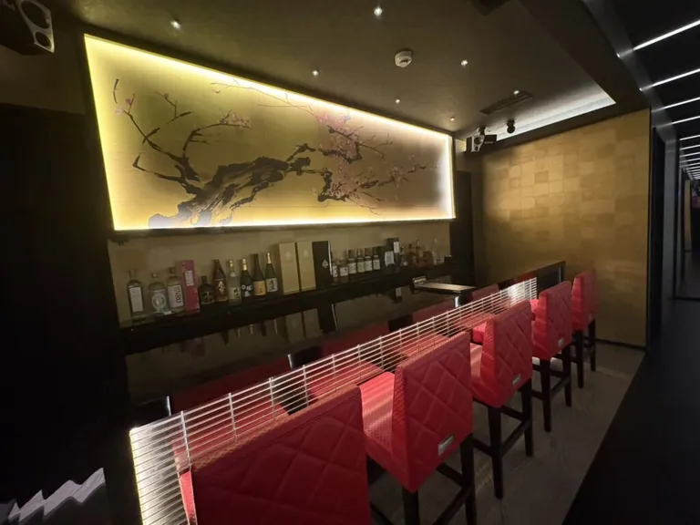 ブセナラウンジの店内