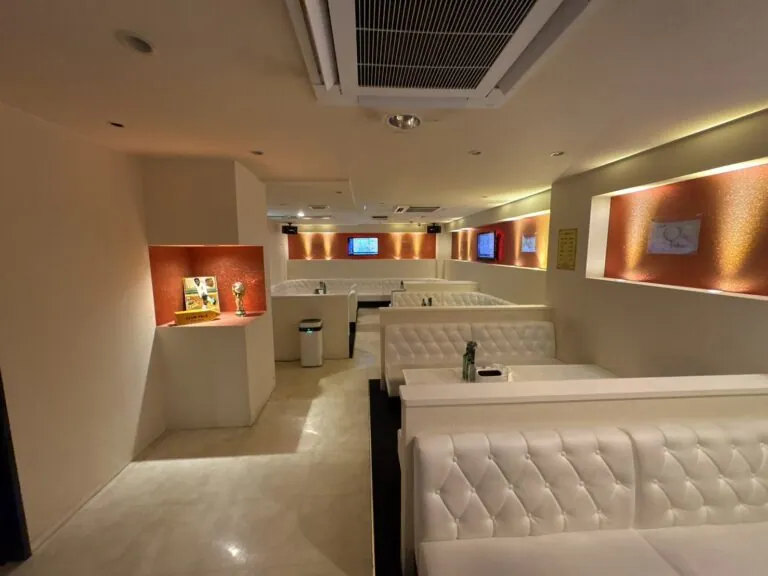 木更津 ペレの店内