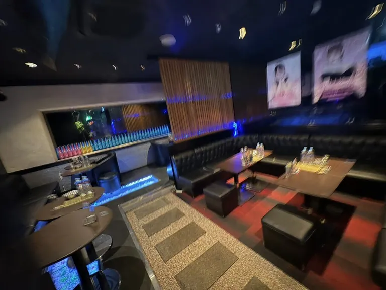 マウンテン (山)の店内