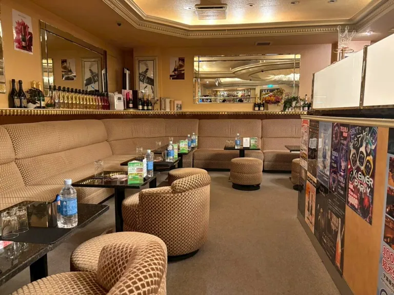 シュシュの店内