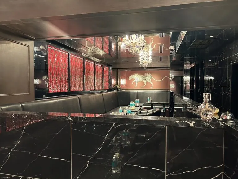 ルジャルダン3 （Le jardinⅢ）の店内