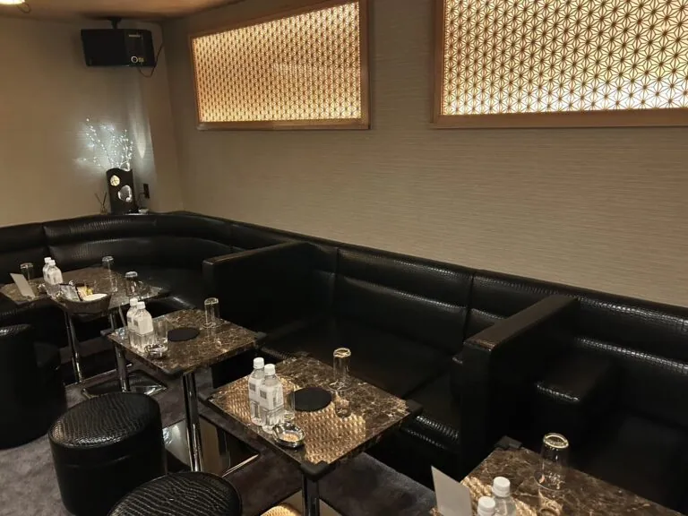 レイの店内