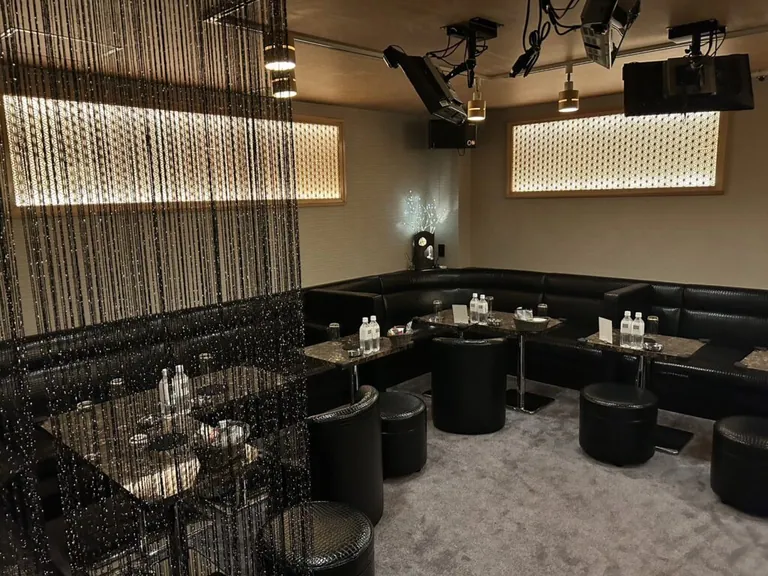 レイの店内