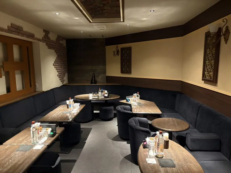 ルパン乃小屋 (ルパンノコヤ)の店内