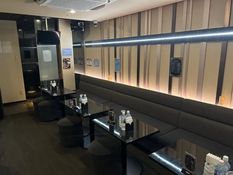 ヴェスパーの店内