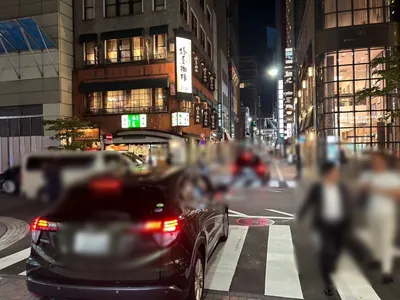 天空・別邸楽陽 (テンクウ・ベッテイラクヨウ）への道順 14／15：直進を続け十字路を越えてさらに直進します。