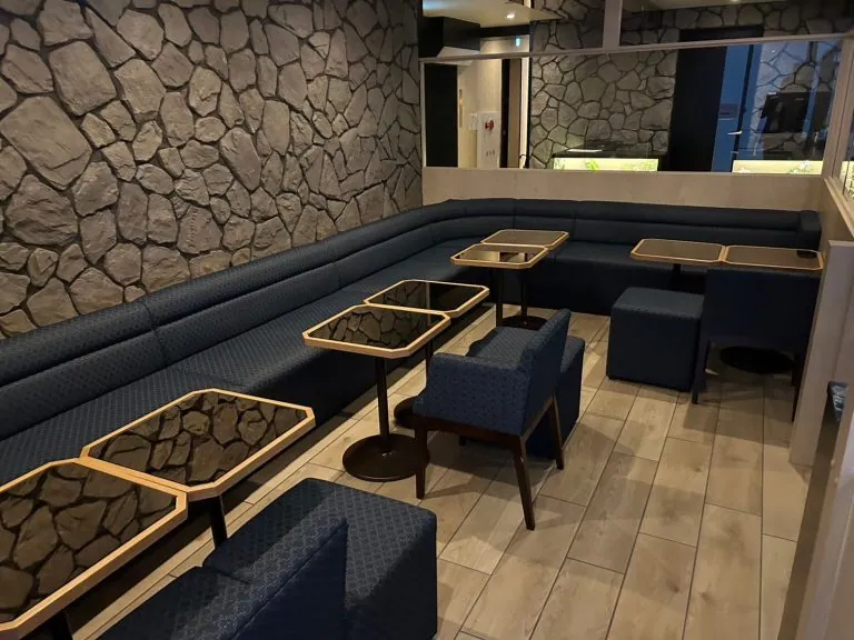 ザクラブの店内