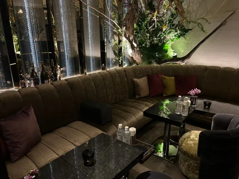 クラブ J2 （club JⅡ）の店内