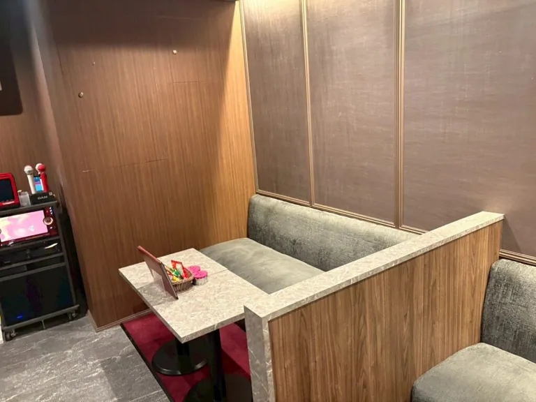 テレサ　（Girl’s Bar TELESA）の店内