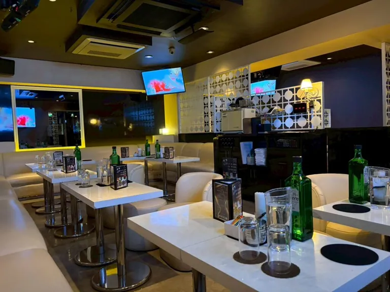 グローブの店内