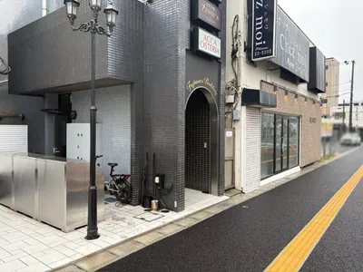 木更津　ペレへの道順 12／12：少し進むと左手に木更津ペレの入る「楽天ビル」があります。