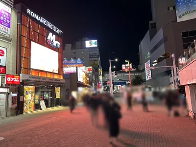 プライマルへの道順 3／6：道なりに進みます。