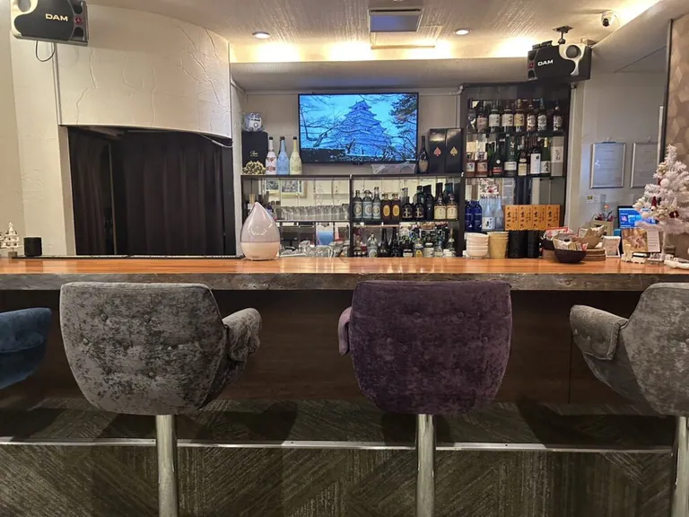 ハナビの店内