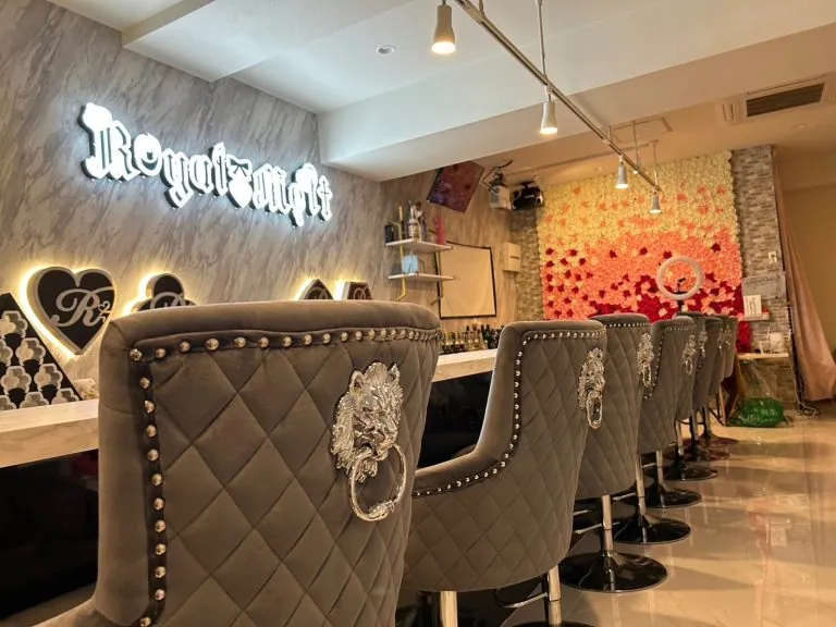 ロイヤルメルトの店内