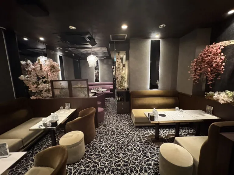 パピヨンの店内