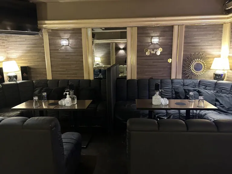 吉祥寺 スイートの店内
