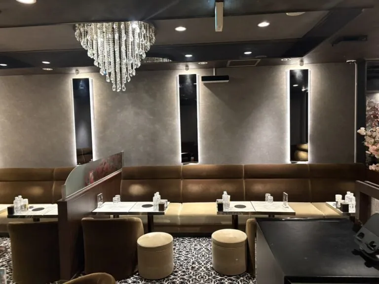 ノヴァの店内