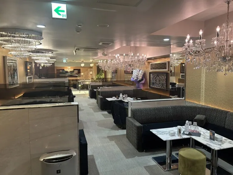 セレネの店内