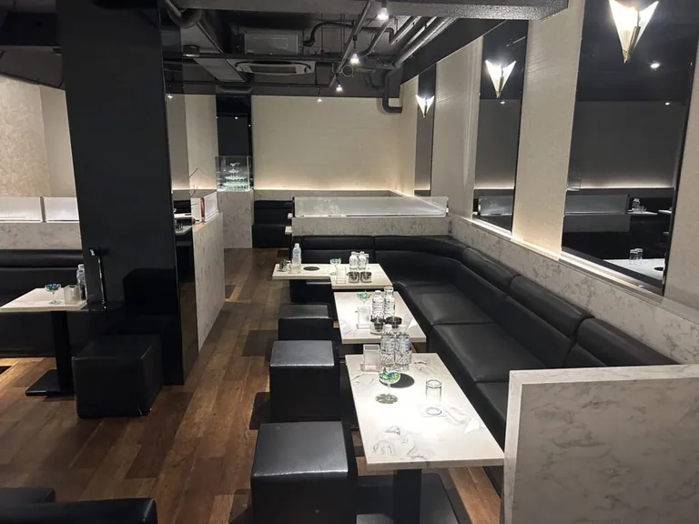 グランデの店内