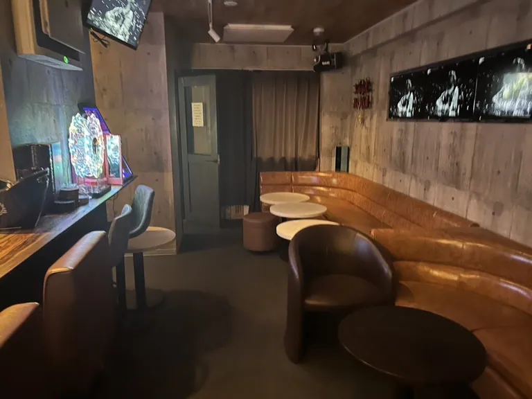 クイーンの店内