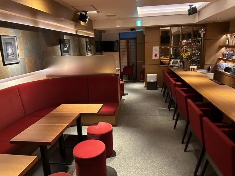 笹木 (ささき)の店内
