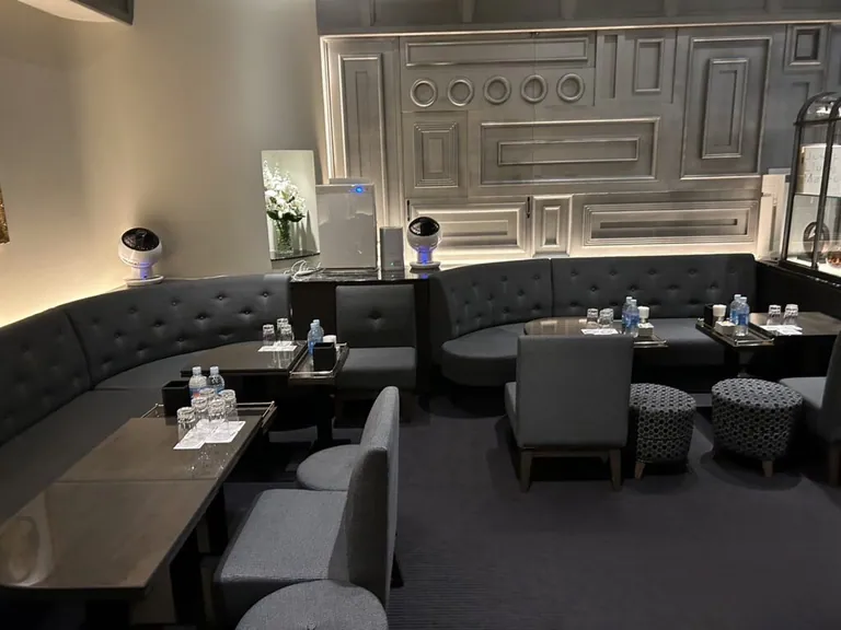 ミューシャの店内