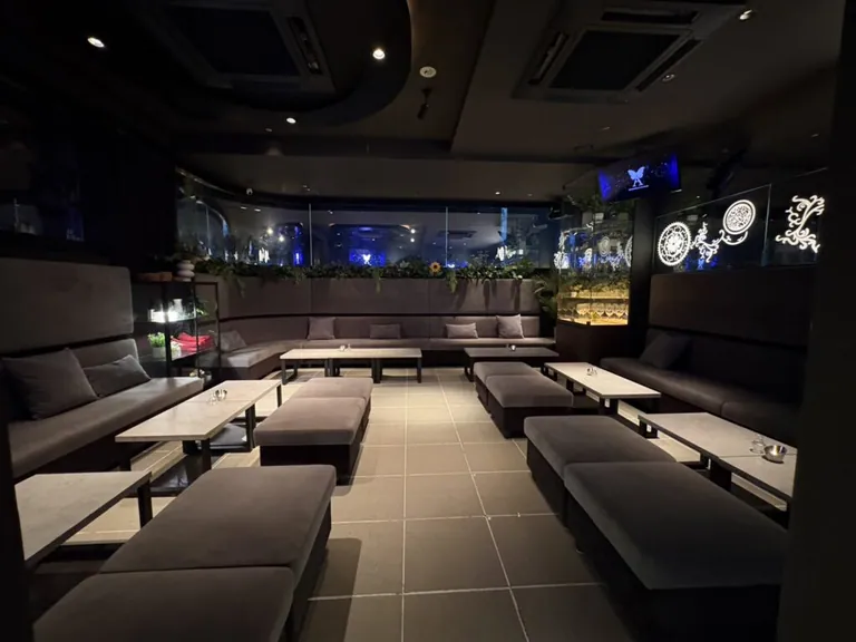 ニューペリエの店内
