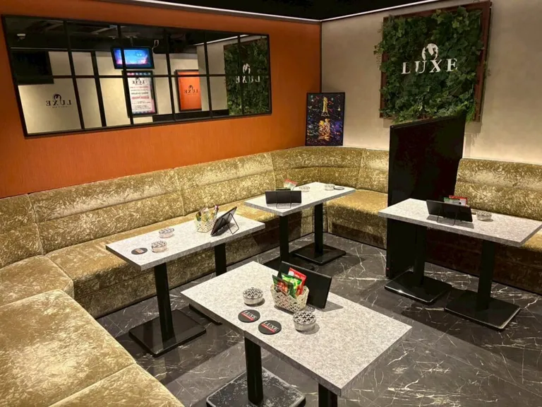 ラグゼの店内