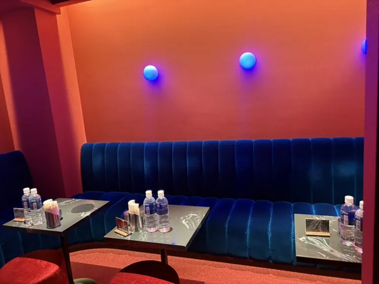 カリンの店内