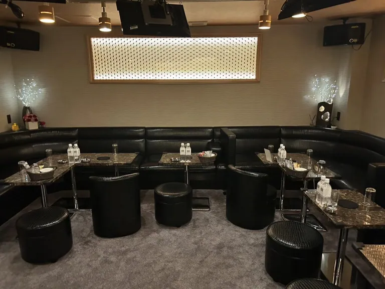 レイの店内
