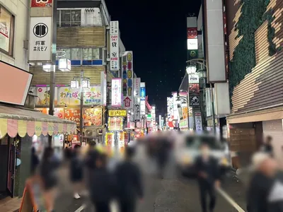 るーじゅ （ルージュ）への道順 7／17：直進します。