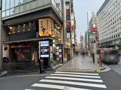 JG （Girl’s Lounge Cafe&Bar ジェージー）への道順 5／6：三つ目の路地を直進します。