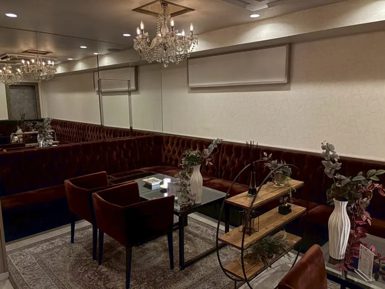 グッドアートの店内