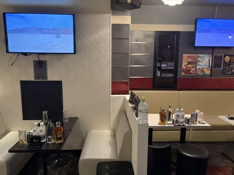 アリエルの店内
