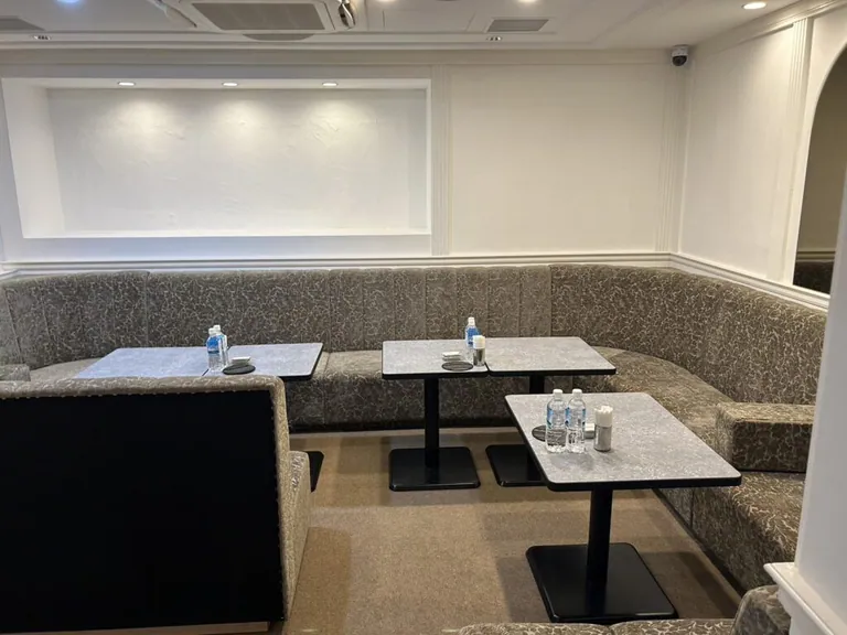 レリアの店内